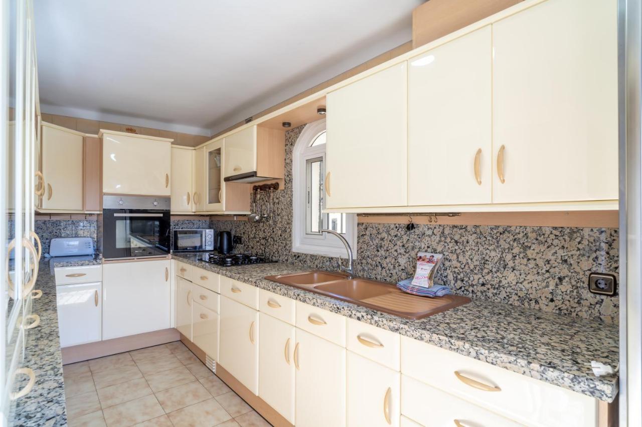 Villa Kenny Private Pool Casasol Nerja Luaran gambar