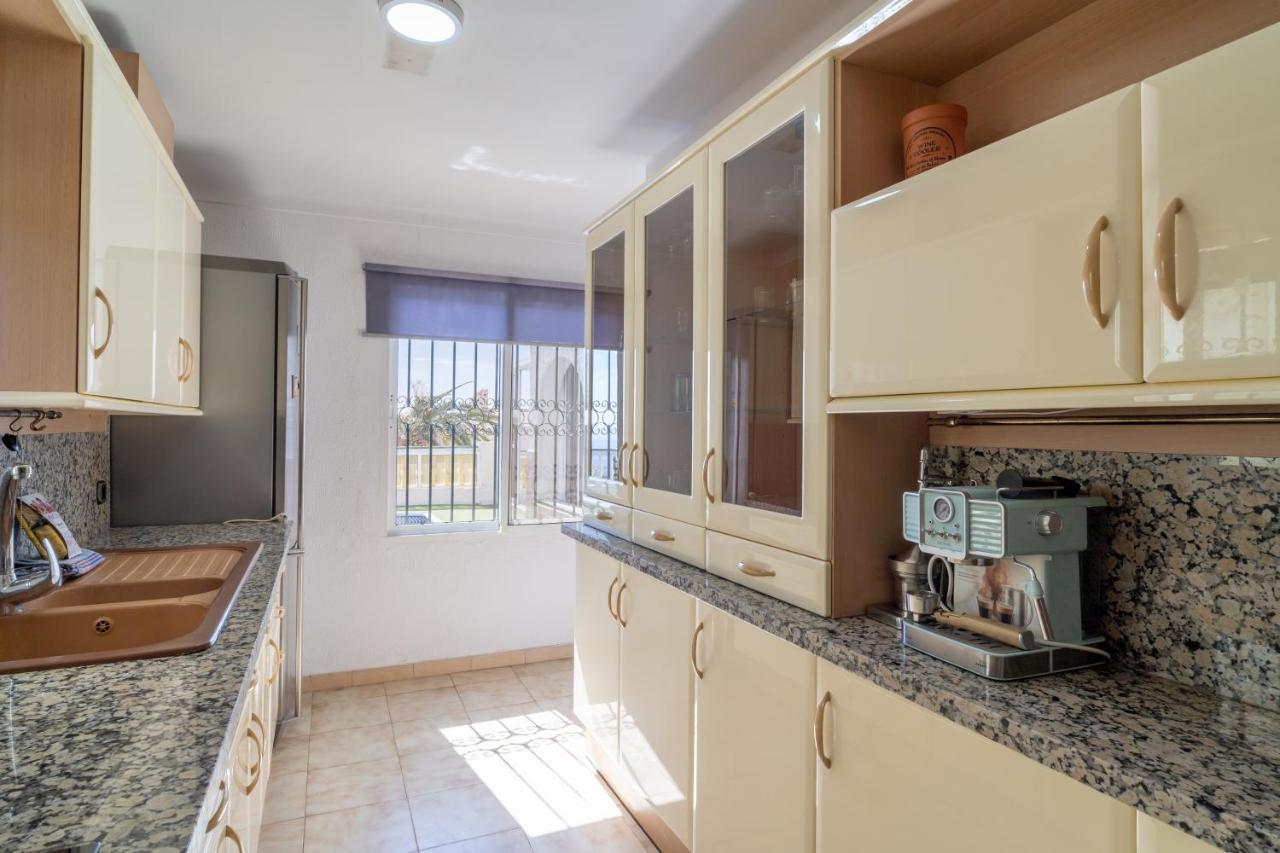 Villa Kenny Private Pool Casasol Nerja Luaran gambar