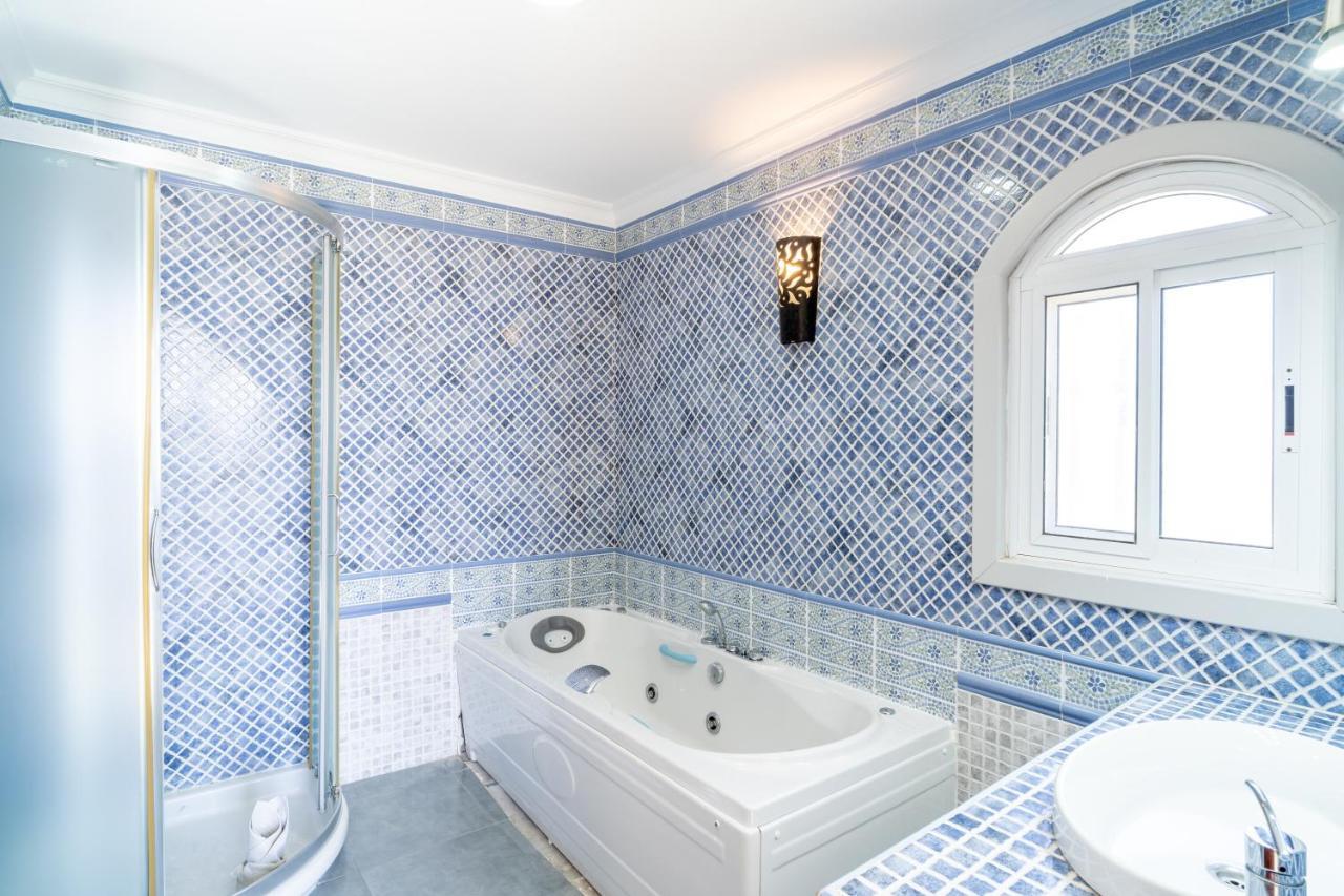Villa Kenny Private Pool Casasol Nerja Luaran gambar